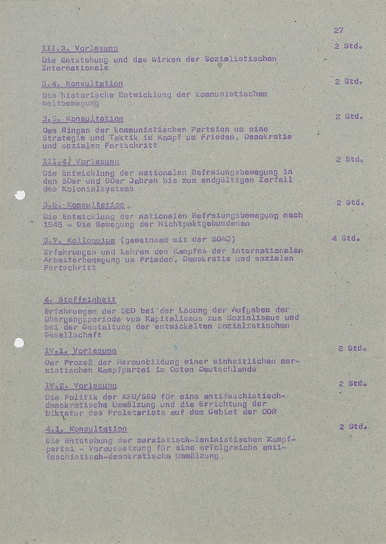 Lehrprogramm für internationale Studierende der FDJ-Jugendhochschule am Bogensee zum Ende der DDR